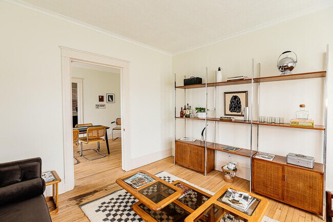 Photo - Manchester Apartments