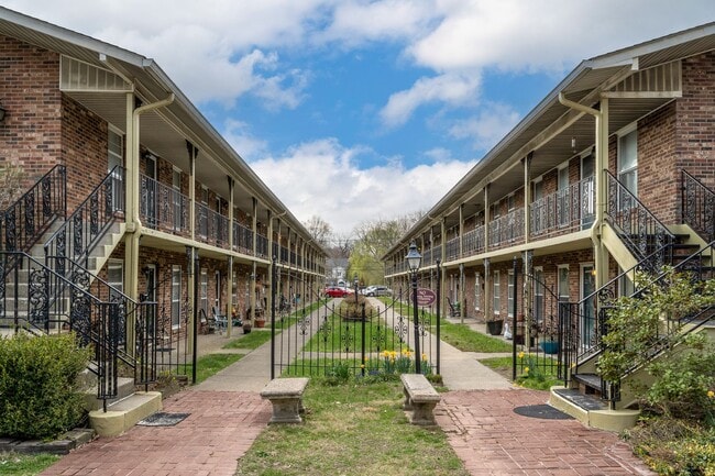 Photo - The Montleone Apartments