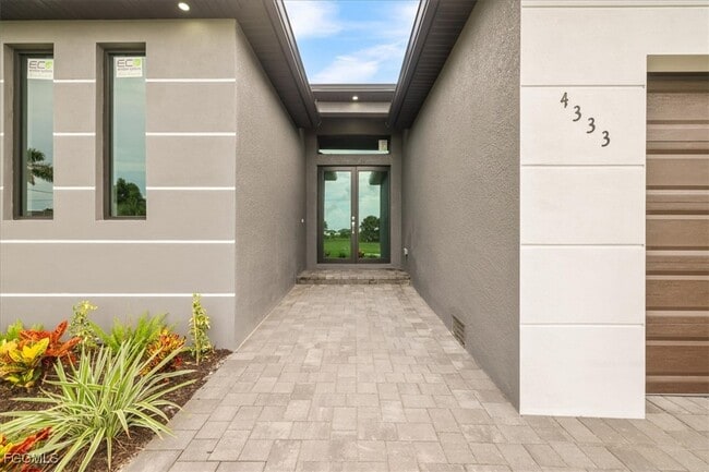 Photo - 4333 NW 33rd Ln