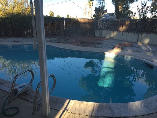 Photo - Lock in ($2100) off February 2026 if you ...