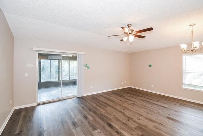 Photo - 1817 Penzance Pkwy