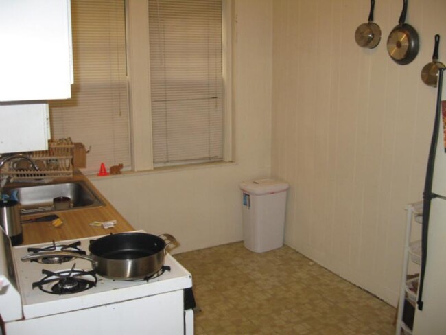 Photo - 2003 Commonwealth Ave Condo Unit 17