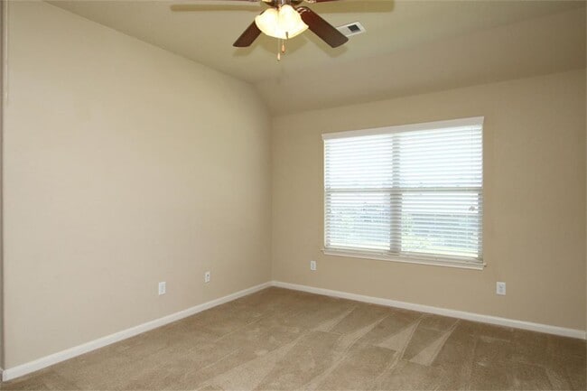 Photo - 8902 Finnery Dr