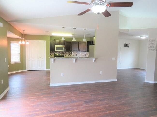 Photo - 2172 Las Vegas Trail