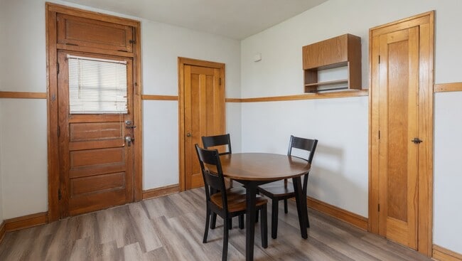 Photo - 3214 N Linder Ave Unit 2
