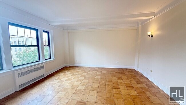 Building Photo - Christopher Street Rental