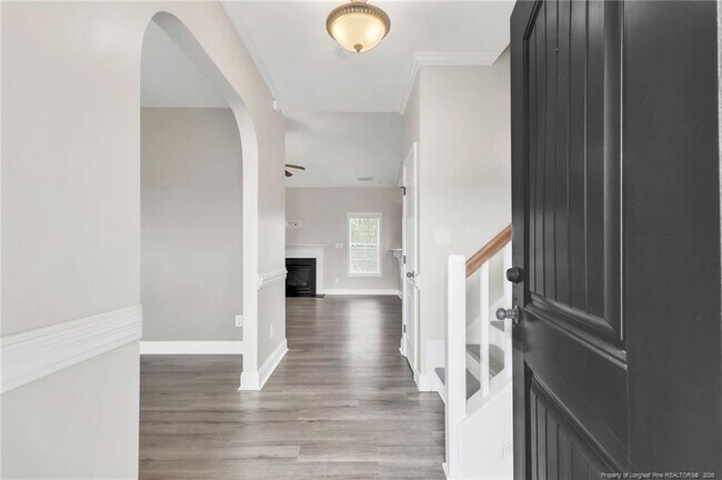 Photo - 127 Ganton Dr