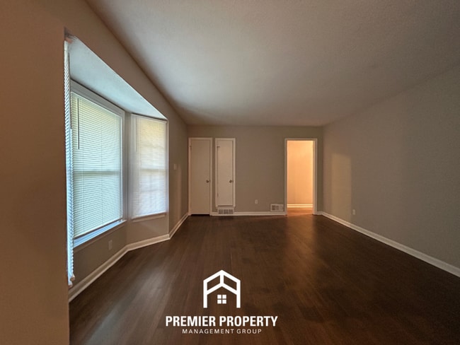 Photo - 8288 Cedarbrush Dr