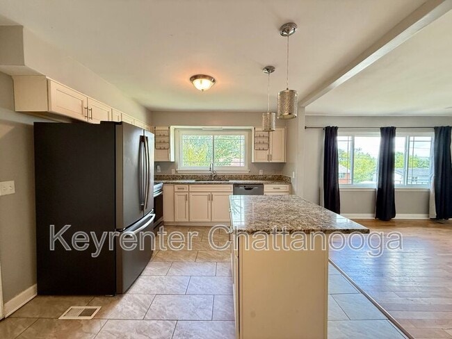 Photo - 7813 Holiday Hills Cir