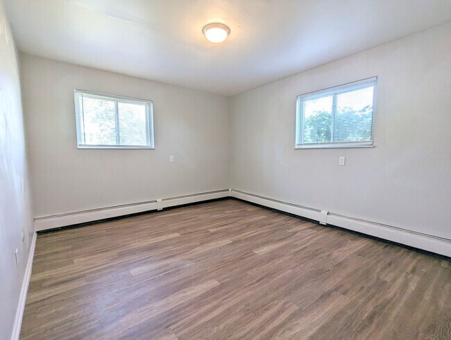 Photo - 1720 Porter St SW Unit 8