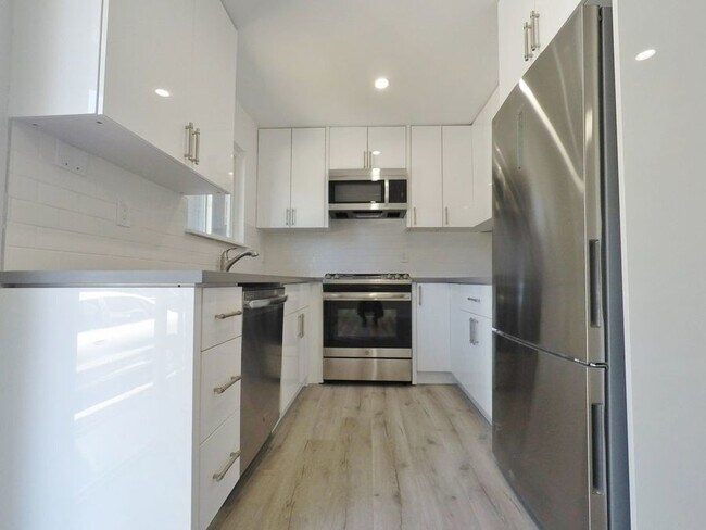 Photo - 5927 Idaho St Unit 03