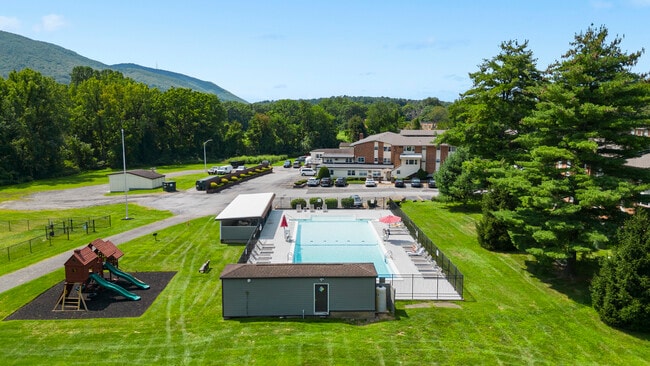 Photo - Mountainview Garden Apartments