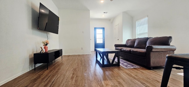 Photo - 19308 Via Vinovo Ct