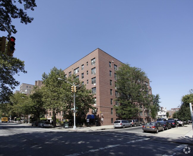 Photo - 415 Beverly Rd