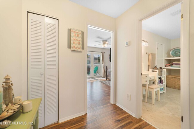 Photo - 2233 Seminole Rd Unit 38