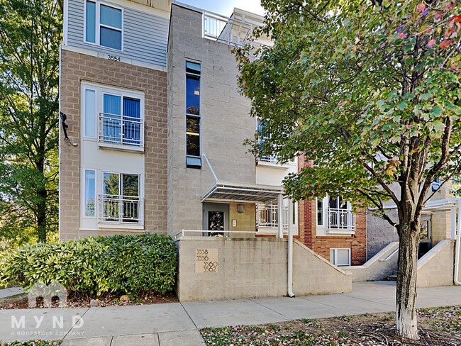 Photo - 3562 Warp Street Townhome