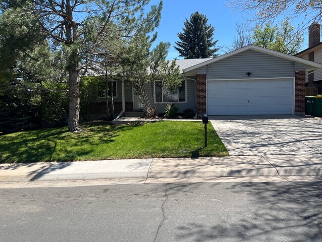 Spacious 5 Bedroom, 3 Bath Home Available ... - Spacious 5 Bedroom, 3 Bath Home Available ...