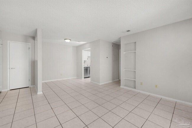 Photo - 3411 Green Briar Pkwy