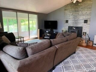 Photo - 2567 Lake Moraine Rd