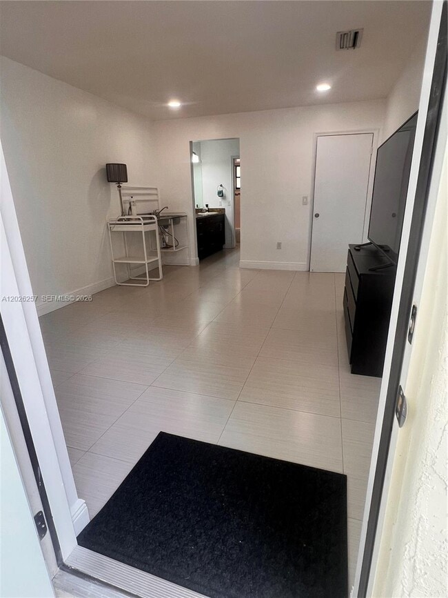 Building Photo - 13328 SW 65th Ln Unit 0