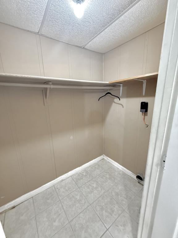 Photo - 542 Longfellow Blvd