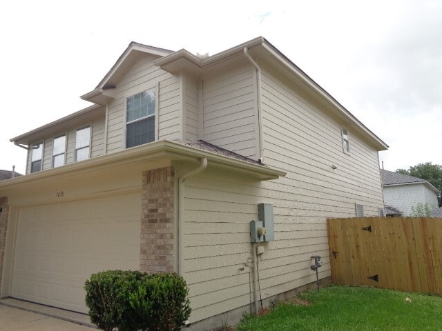 Photo - 1035 Junction Ct