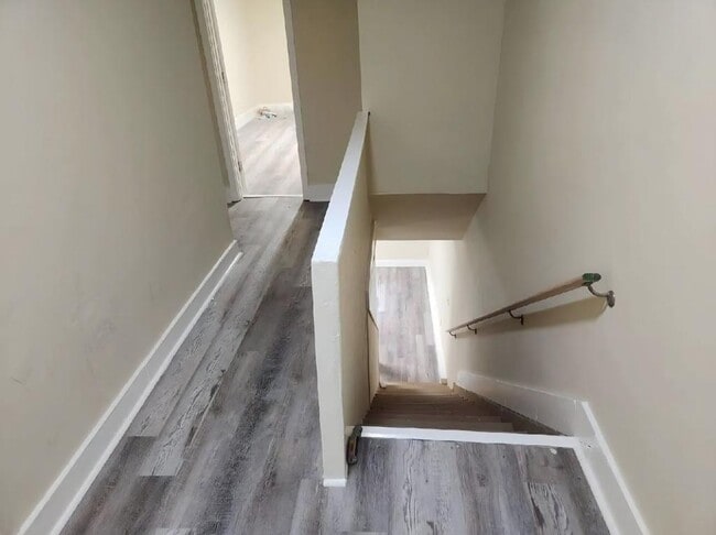 Photo - 212 S Dunlop St