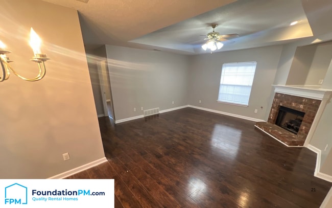 Photo - 9115 Cinderhill Cove W