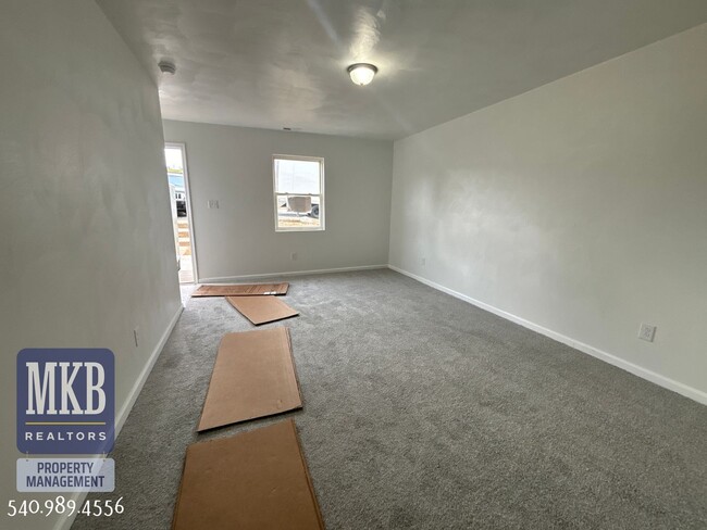 Photo - Ruddell Road Triplex Apartment Unit 1229 Ruddell