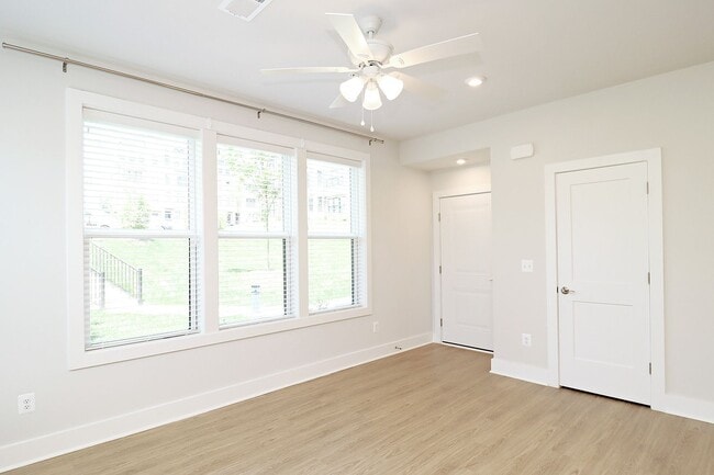 Photo - Pet-Friendly Brookhill Commons End-Unit Condo