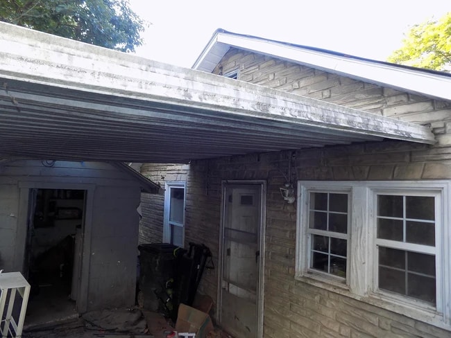 Photo - 605 East Ave