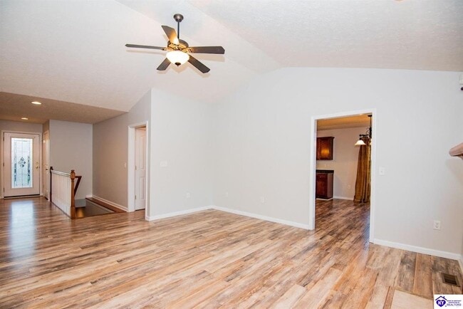 Photo - 605 Wind Brook Dr