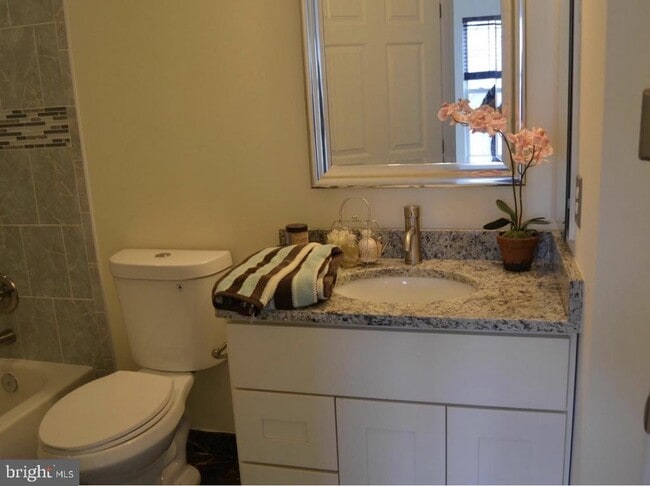 Photo - 20914 Rosebay Pl