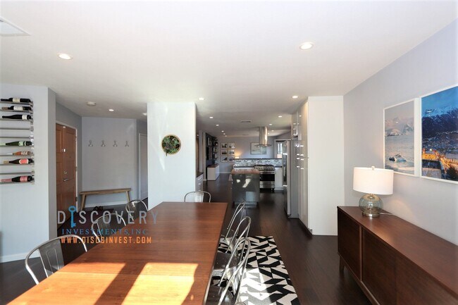 Photo - Centrally Located Mid-Century Contemporary Home
