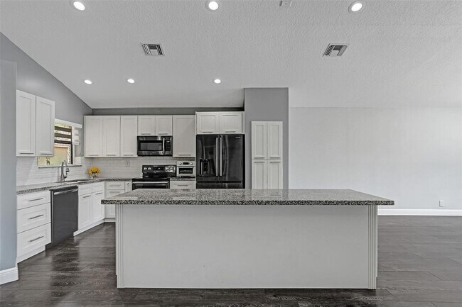 Photo - 5056 NW 95th Dr