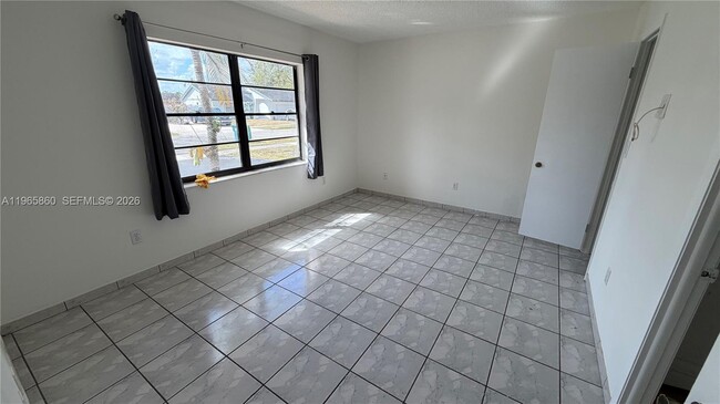 Photo - 6622 SW 148th Pl