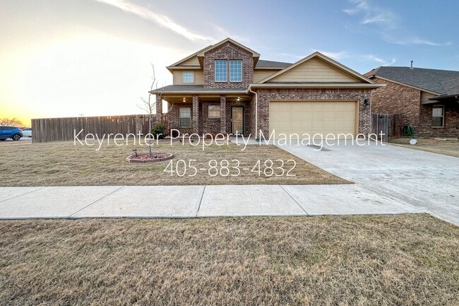 Photo - Stunning 5BD, 2 1/2 BTH Home Seconds away from John Kilpatrick Turnpike in YUKON!
