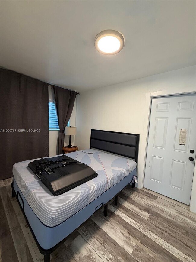 Photo - 8235 SW 41st Terrace Unit 1