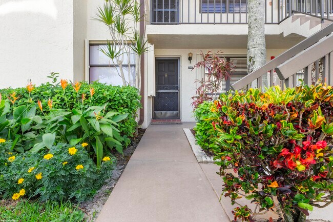 Photo - 7698 Tahiti Ln Unit 105