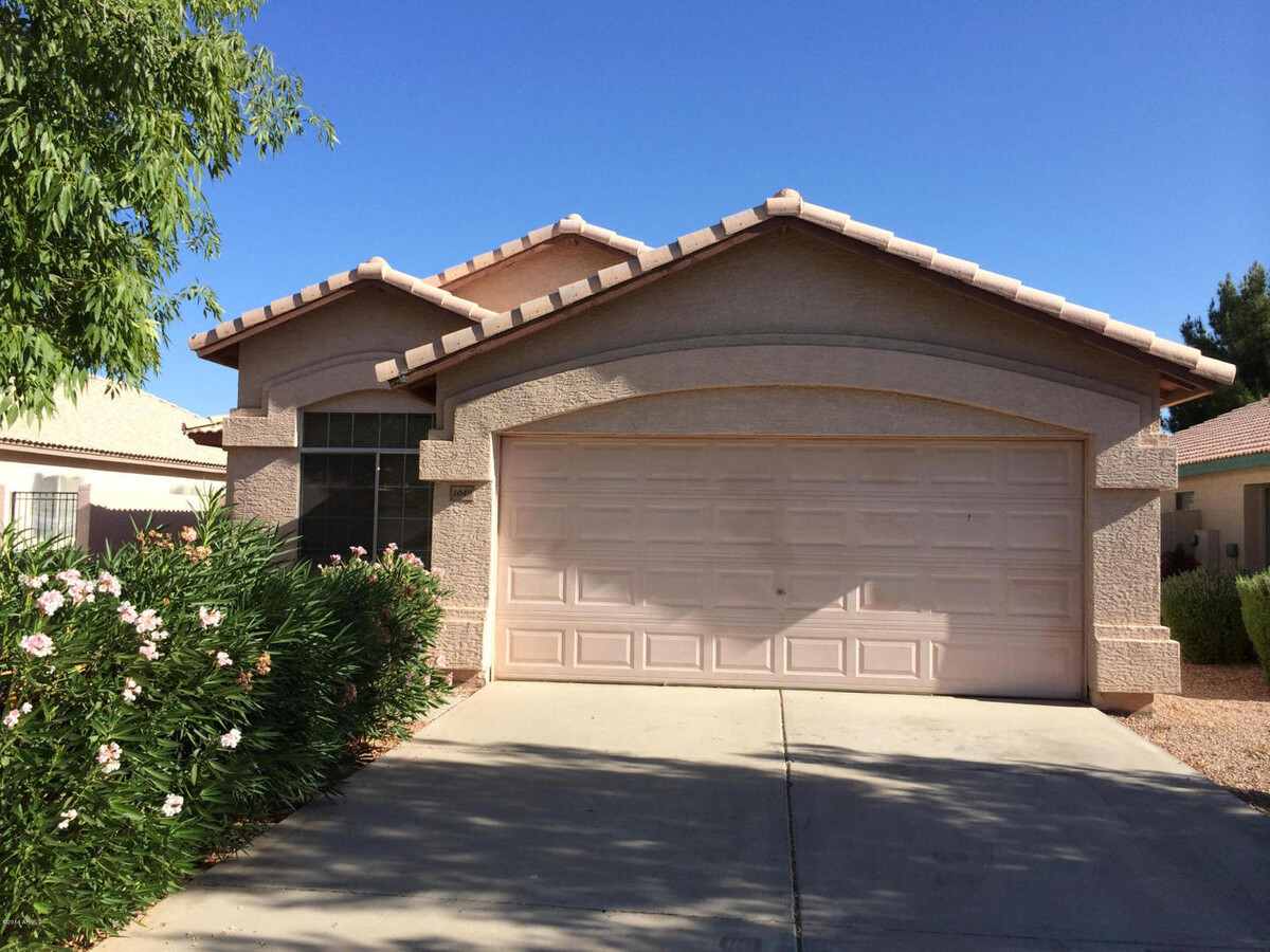 Great Home in Desirable Gilbert Neighborhood - Great Home in Desirable Gilbert Neighborhood