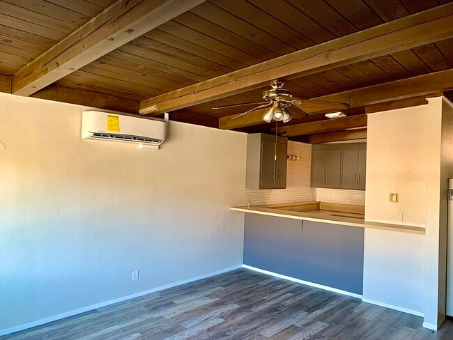 Photo - 1011 2nd St Unidad Studio- Utilities Paid