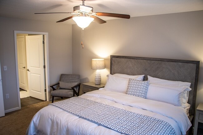 Photo - Latham Apartments