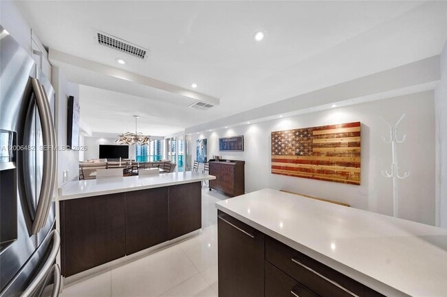 Photo - 100 Bayview Dr Unit 1905