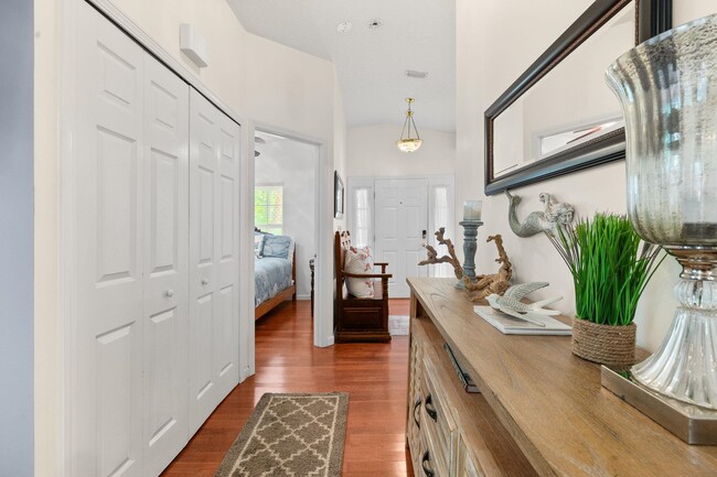 Photo - 122 Twine St