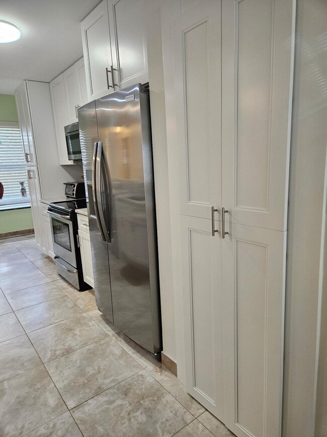 Photo - 900 Greensward Ln Unit 106-G