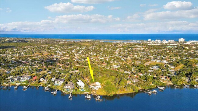 Photo - 19655 N Riverside Dr