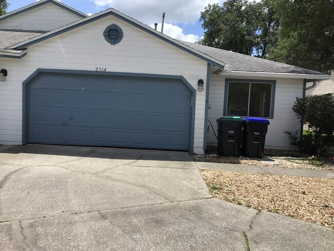 Building Photo - South Orlando Home