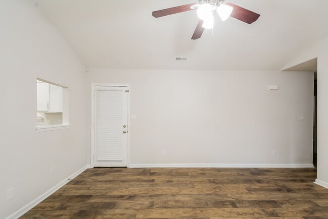 Photo - 746 Brewers Glynn Ct