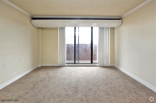 Living Room - Monroe Park Towers Apartments