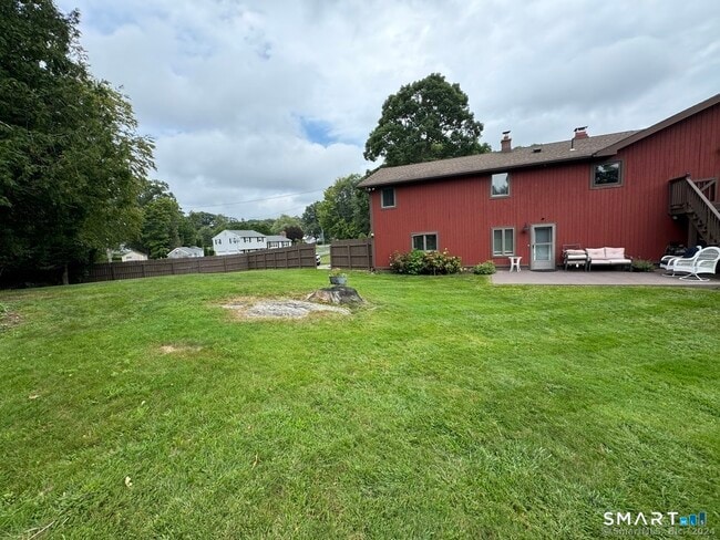 Building Photo - 55 White Oak Ln